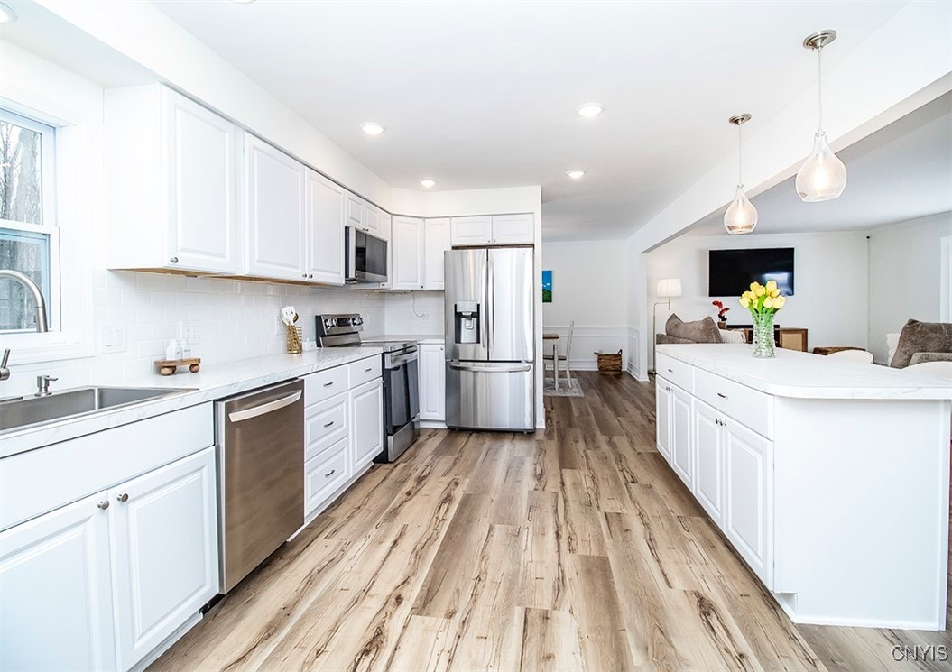 4654 Post Road Manlius, NY 13104 - Photo 6 of 49