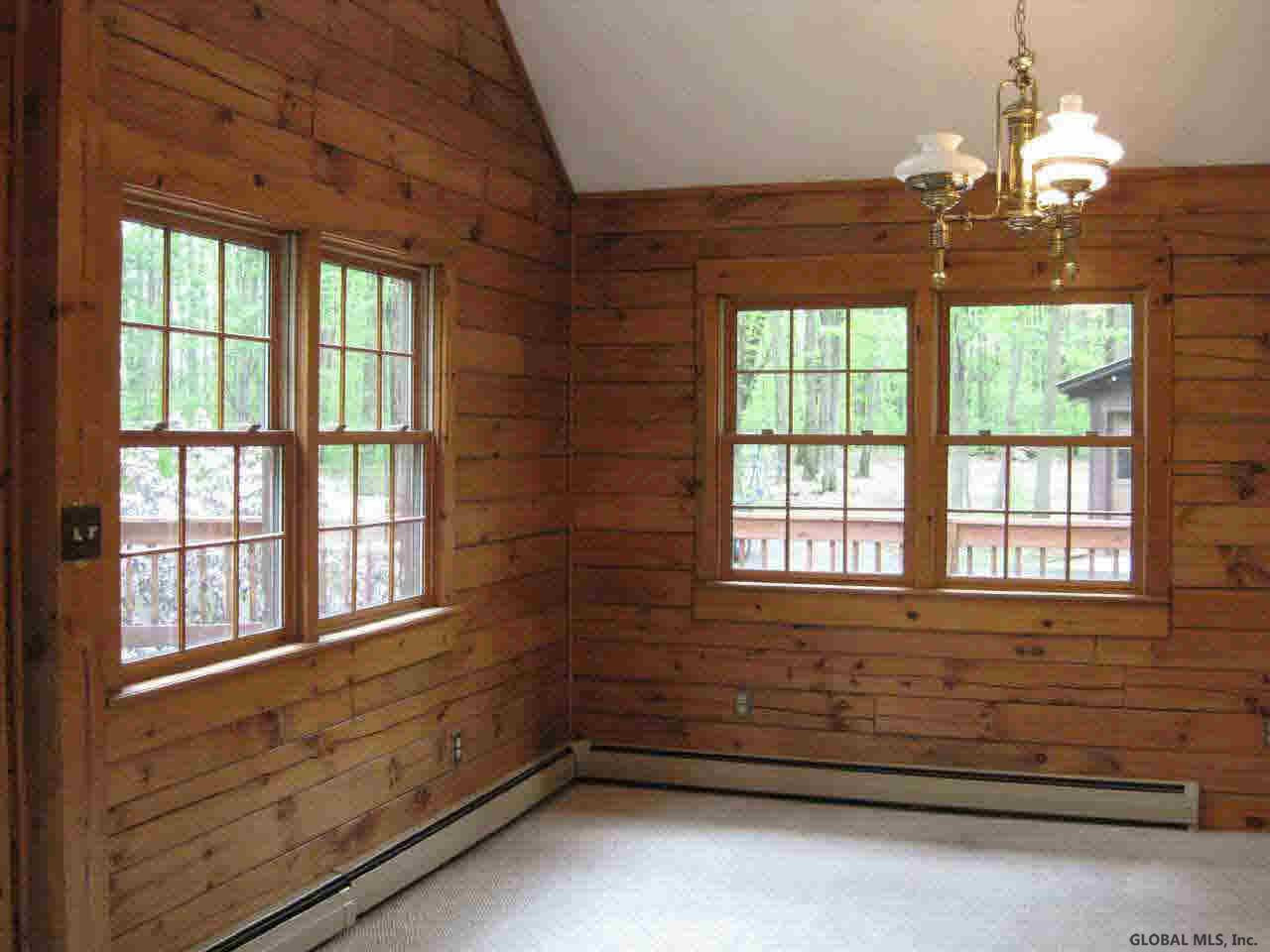 152 Van Aernem Road Malta, NY 12020 - Photo 4 of 9 Photo 4