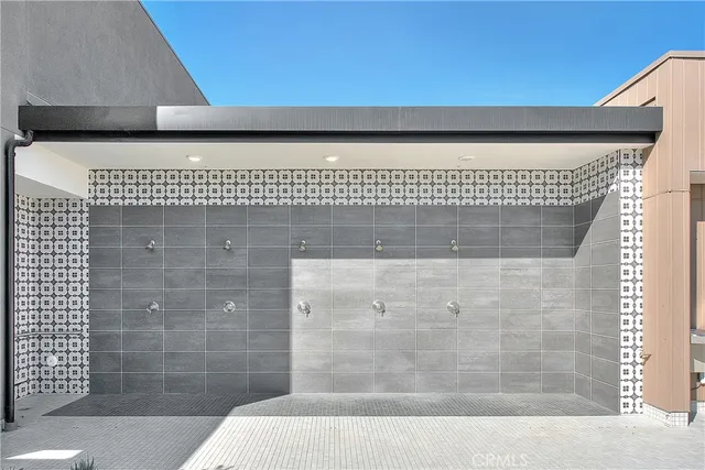 $747,000 | 15820 Caterpillar Drive, Fontana, CA 92336