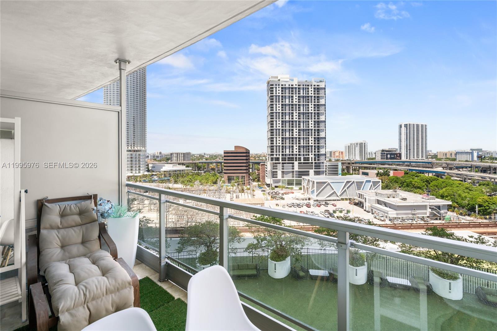 90 Southwest 3rd Street, Unit 1209 Miami, FL 33130 - Photo 28 of 33 Photo 28