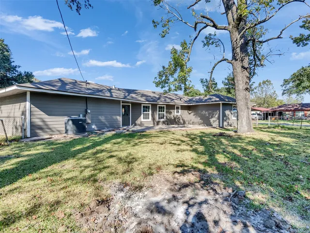 $2,000 | 1009 Ruby Lane, Orange, TX 77630