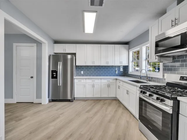 $2,000 | 1009 Ruby Lane, Orange, TX 77630