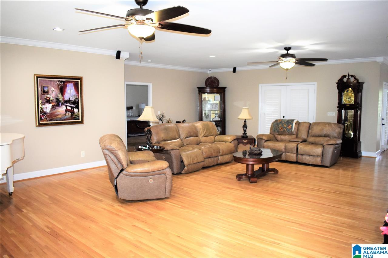 8760 Pine Mountain Road Pinson, AL 35126 - Photo 10 of 42