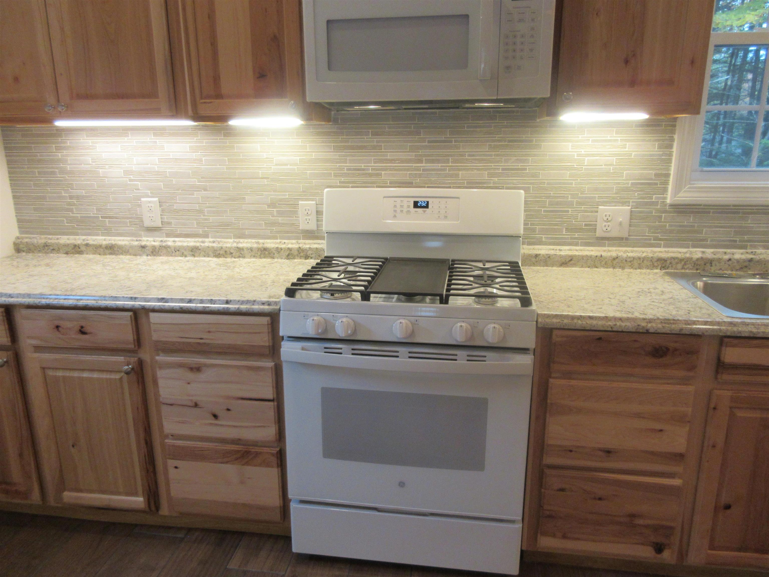 375 Bog Road Hillsborough, NH 03244 - Photo 10 of 37 Gallery Image 10