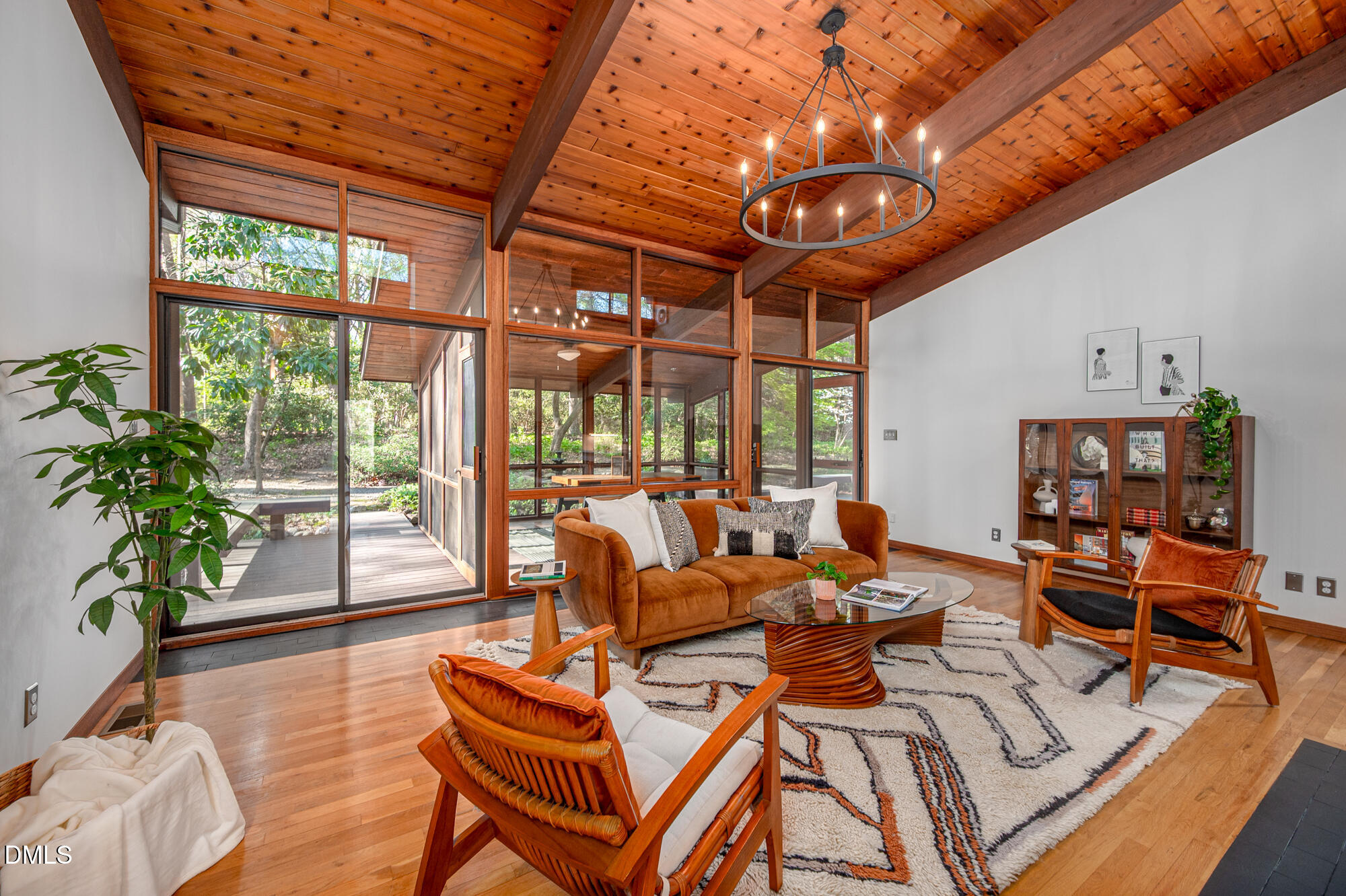 902 Kings Mill Road Chapel Hill, NC 27517 - Photo 3 of 56 4