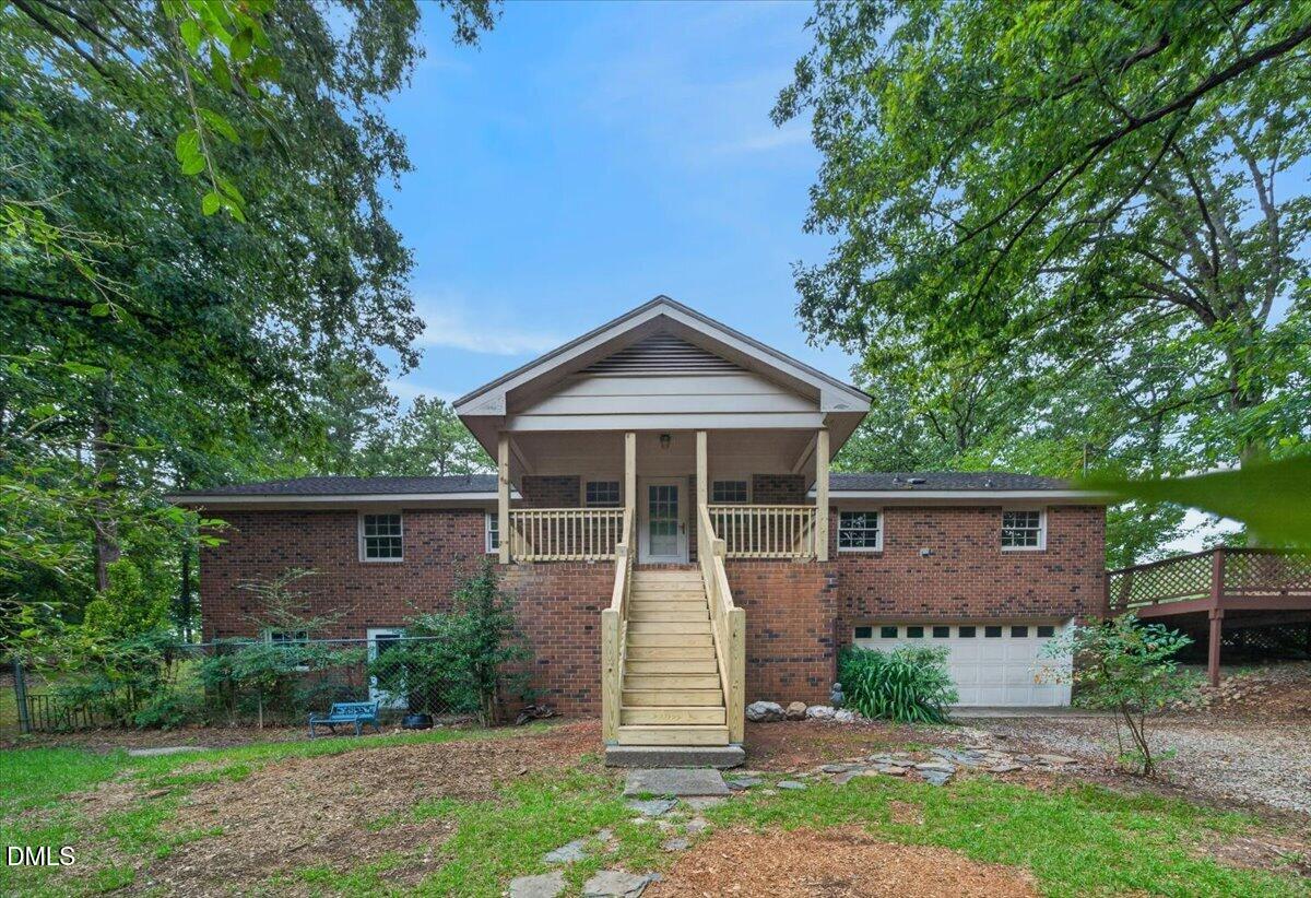 7325 Lake Wheeler Road Raleigh, NC 27603 - Photo 6 of 38 16-7325LakeWheelerRdRaleigh016