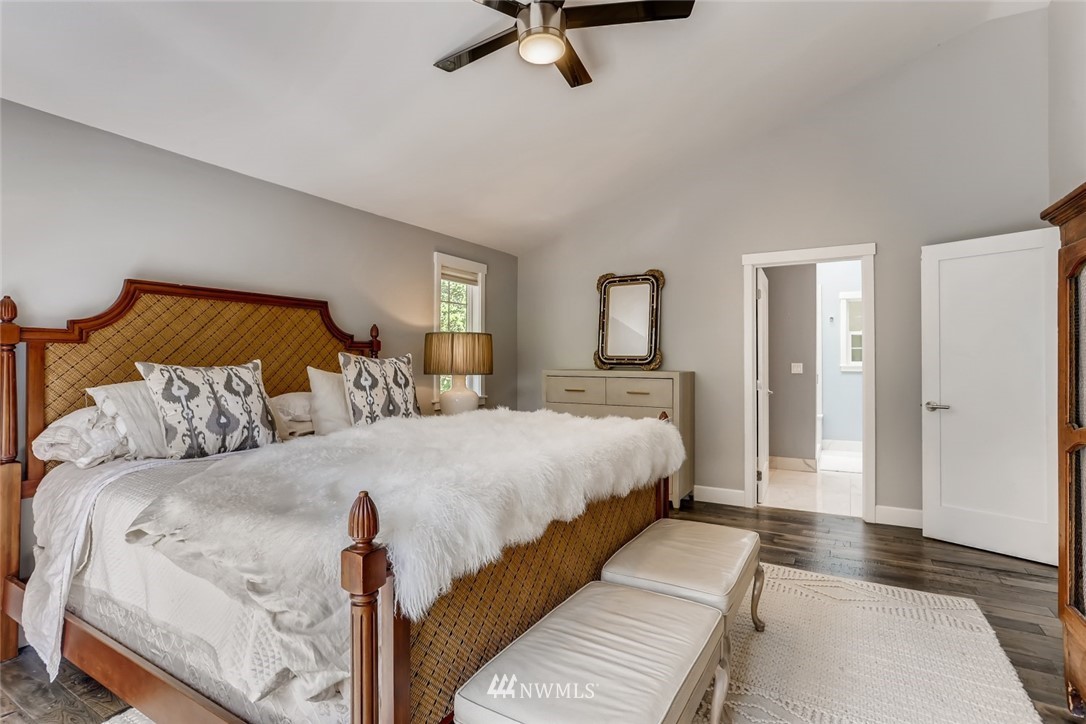 5424 Northeast 10th Street Renton, WA 98059 - Photo 16 of 39