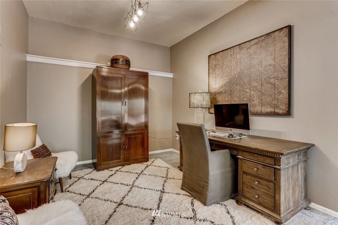 5424 Northeast 10th Street Renton, WA 98059 - Photo 24 of 39