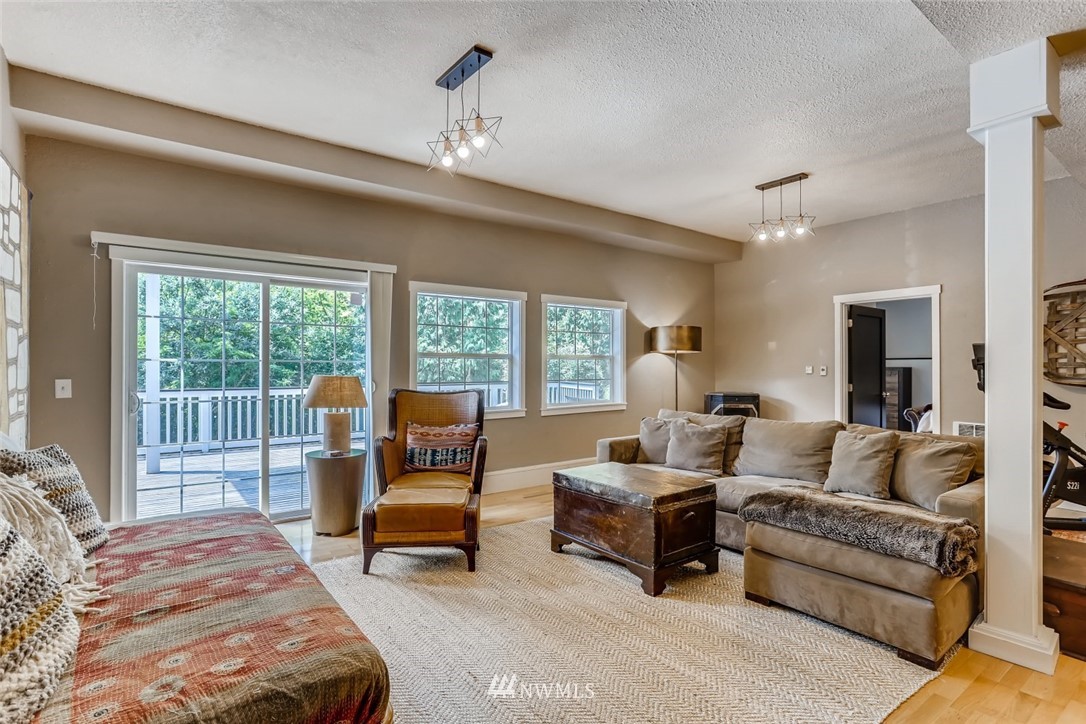 5424 Northeast 10th Street Renton, WA 98059 - Photo 25 of 39