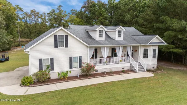 $599,000 | 75 Seaview Court, Bath, NC 27808