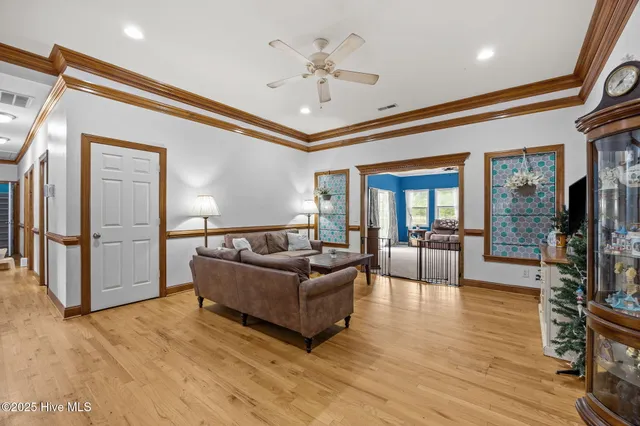 $599,000 | 75 Seaview Court, Bath, NC 27808