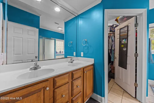 $599,000 | 75 Seaview Court, Bath, NC 27808