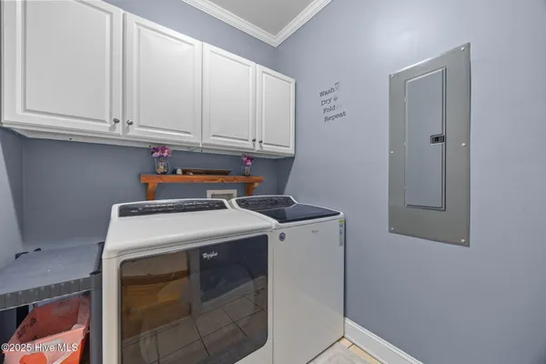 $599,000 | 75 Seaview Court, Bath, NC 27808