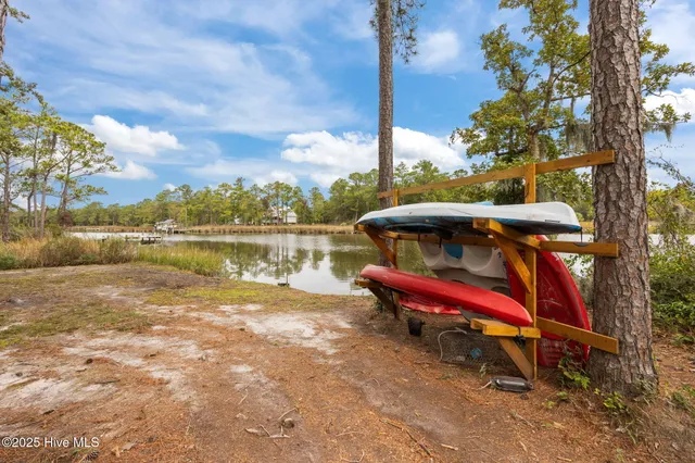 $599,000 | 75 Seaview Court, Bath, NC 27808