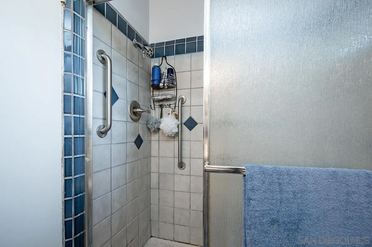13055 Conley Street Poway, CA 92064 - Photo 16 of 31 Gallery Image 16