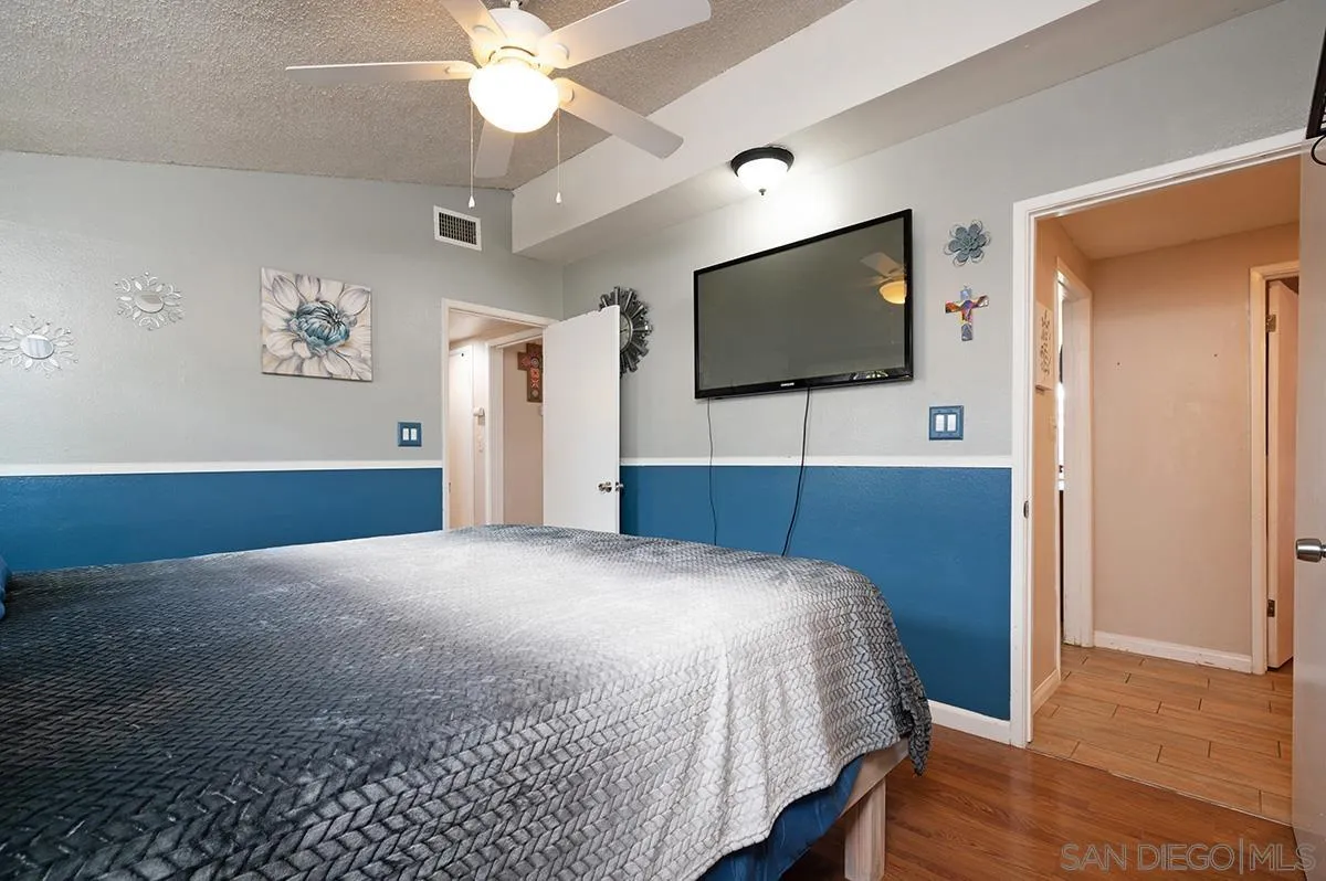 13055 Conley Street Poway, CA 92064 - Photo 18 of 31 Gallery Image 18