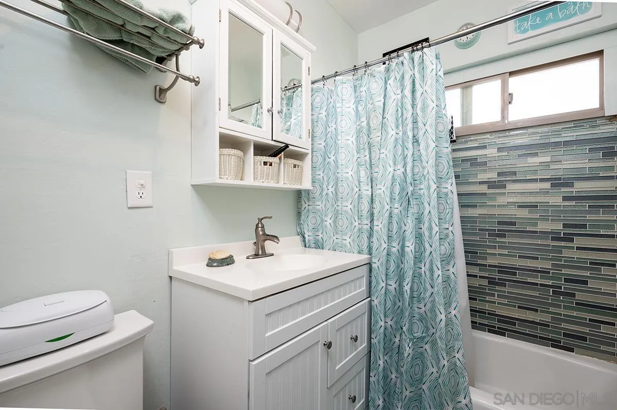13055 Conley Street Poway, CA 92064 - Photo 21 of 31 Gallery Image 21