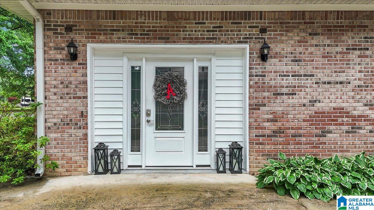 2113 Wren Avenue Southwest Cullman, AL 35055 - Photo 4 of 39