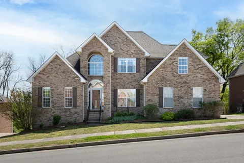 $524,900 | 852 Fonnic Drive, Nashville, TN 37115