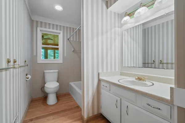$370,000 | 8218 North 37th Street, Richland, MI 49083