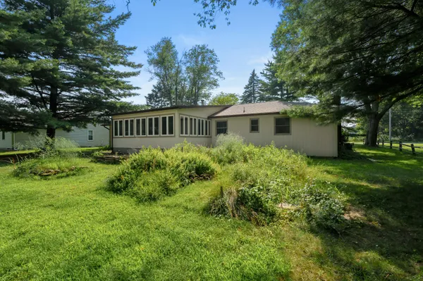 $370,000 | 8218 North 37th Street, Richland, MI 49083