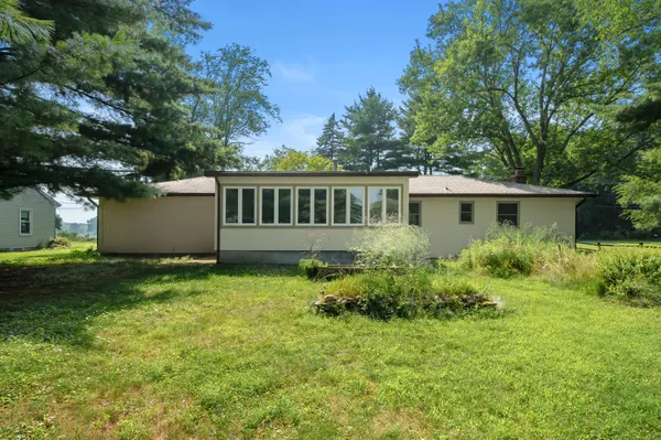 $370,000 | 8218 North 37th Street, Richland, MI 49083