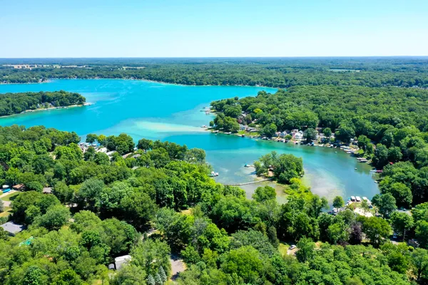 $370,000 | 8218 North 37th Street, Richland, MI 49083