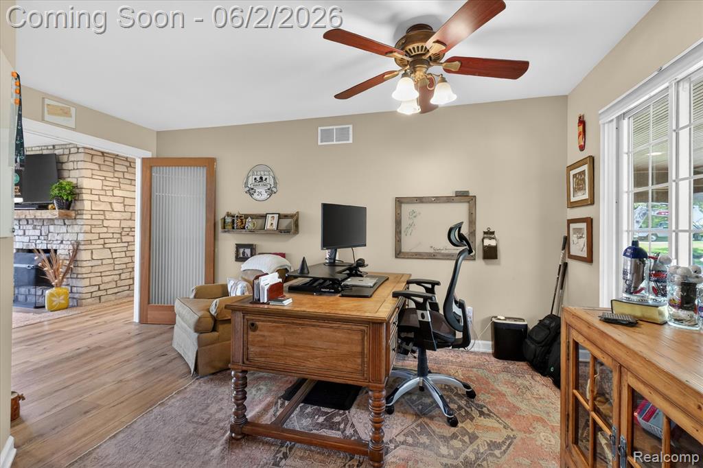 3860 East Commerce Road Commerce Township, MI 48382 - Photo 13 of 72
