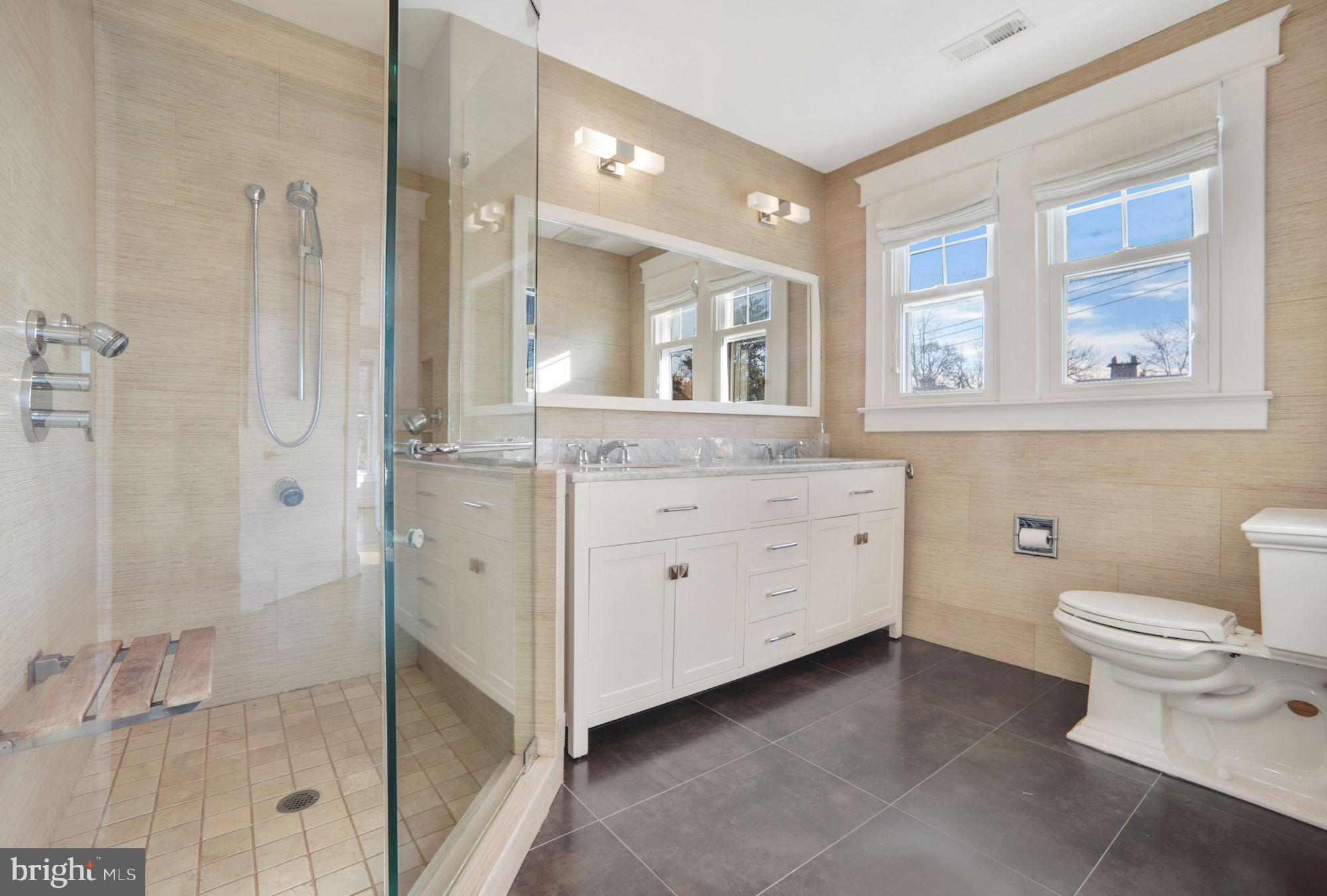 3635 Ordway Street Northwest Washington, DC 20016 - Photo 17 of 28 Owner's suite bathroom