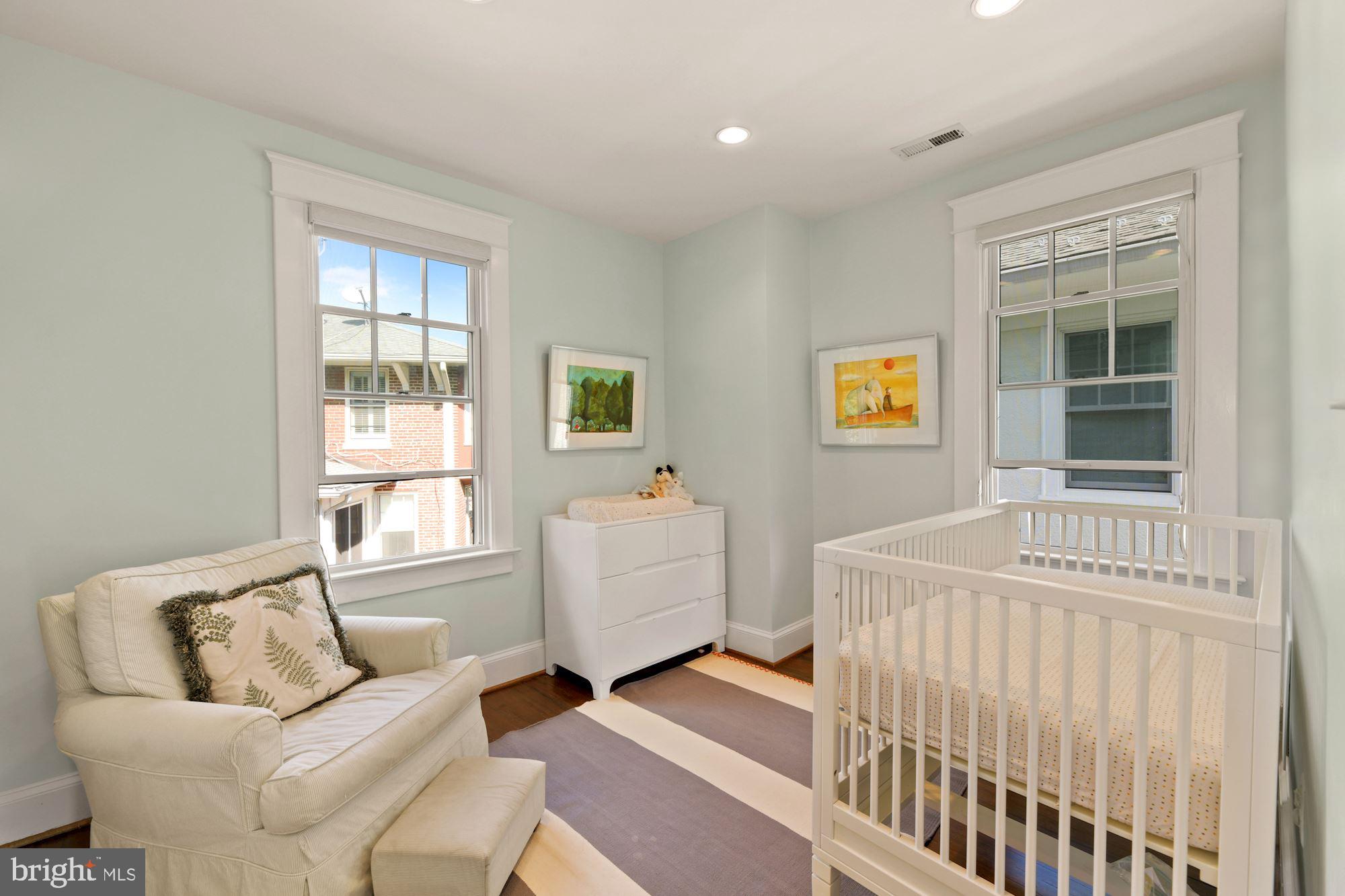 3635 Ordway Street Northwest Washington, DC 20016 - Photo 20 of 28 Bedroom 2