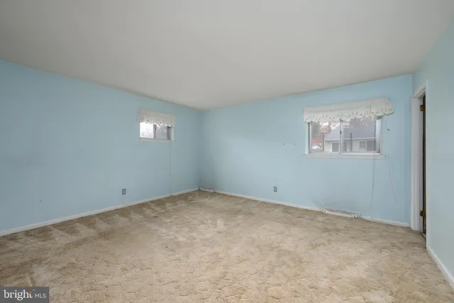 $420,000 | 9 Hedgerow Court, Oaklyn, NJ 08107