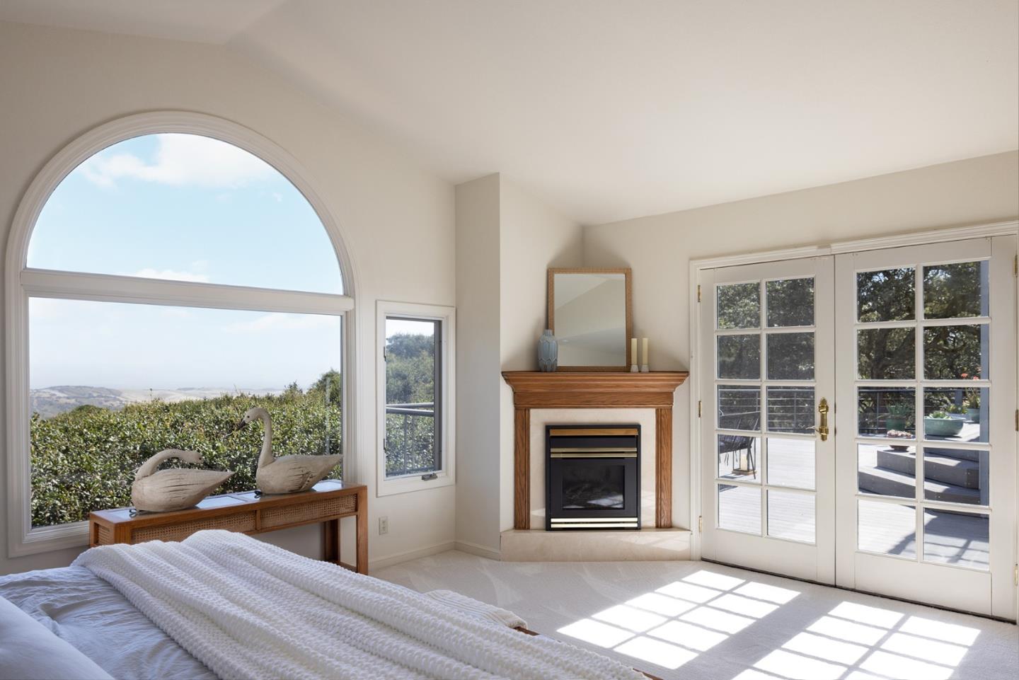 11827 Saddle Road Monterey, CA 93940 - Photo 19 of 34