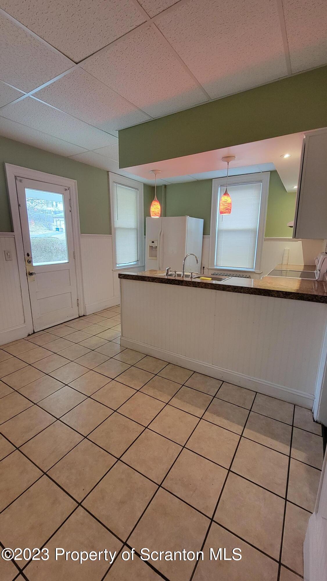 545 North Sumner Avenue Scranton, PA 18504 - Photo 2 of 23 20230130_115824