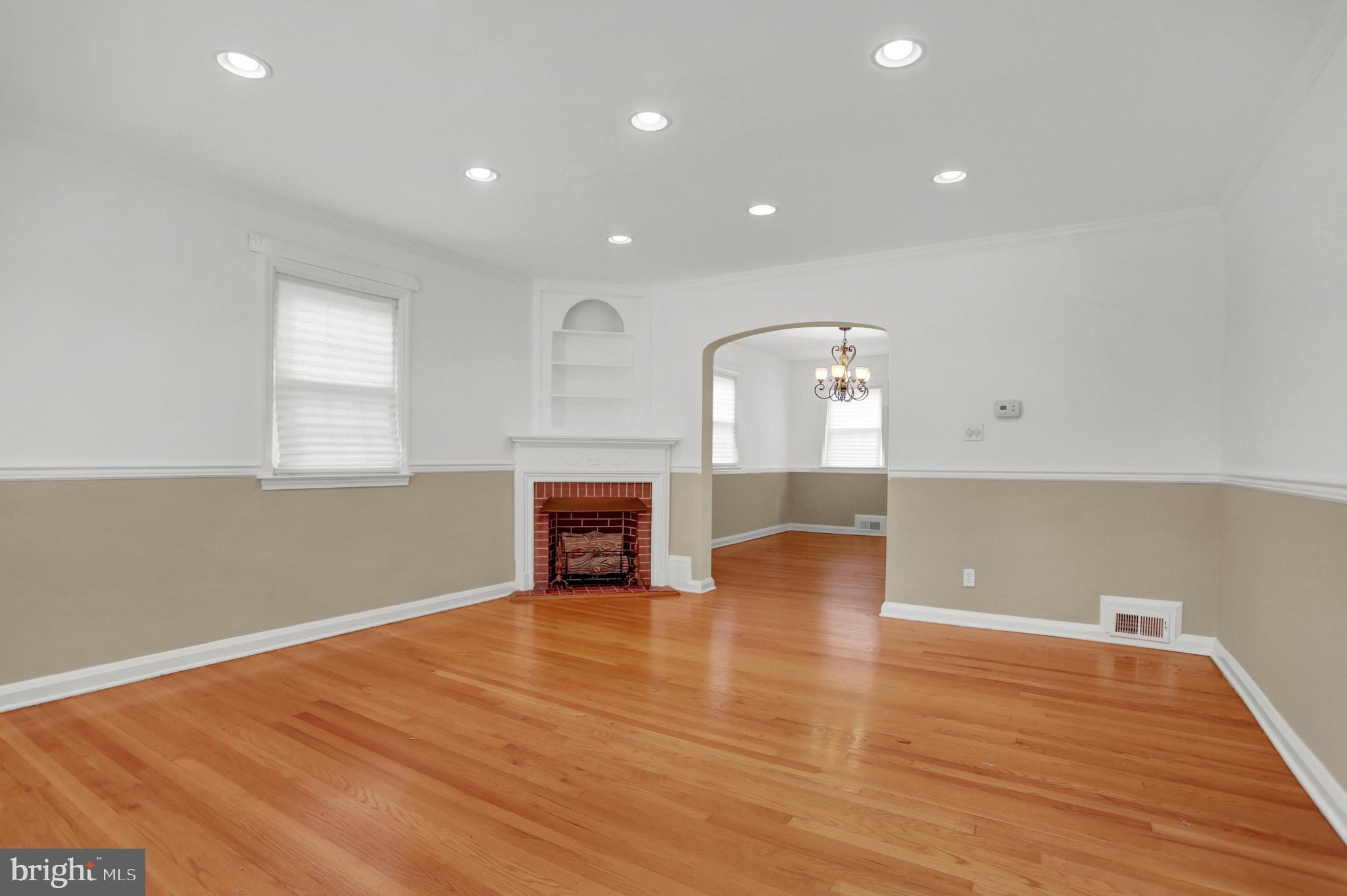 1634 Walterswood Road Baltimore, MD 21239 - Photo 23 of 28 Free-Flowing Layout