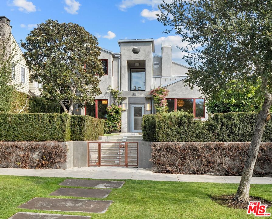 311 10th Street Santa Monica, CA 90402 - Photo 1 of 1