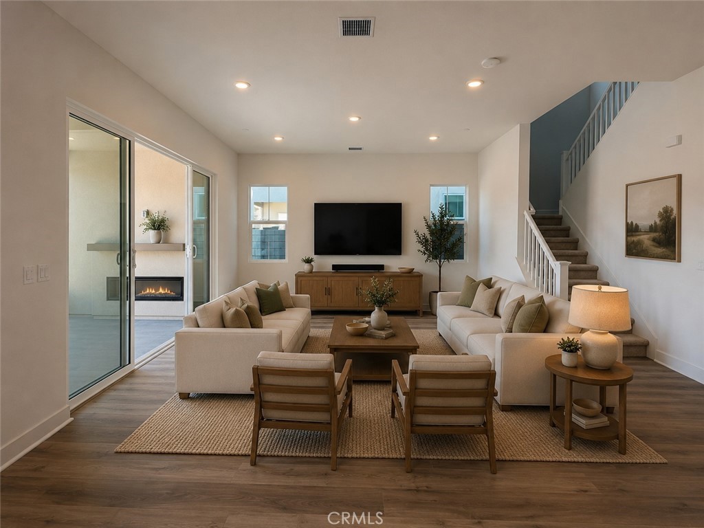 822 Heather Road Rancho Mission Viejo, CA 92694 - Photo 8 of 10 AI Disclaimer: Some images may contain virtual renderings for illustrative purposes only.