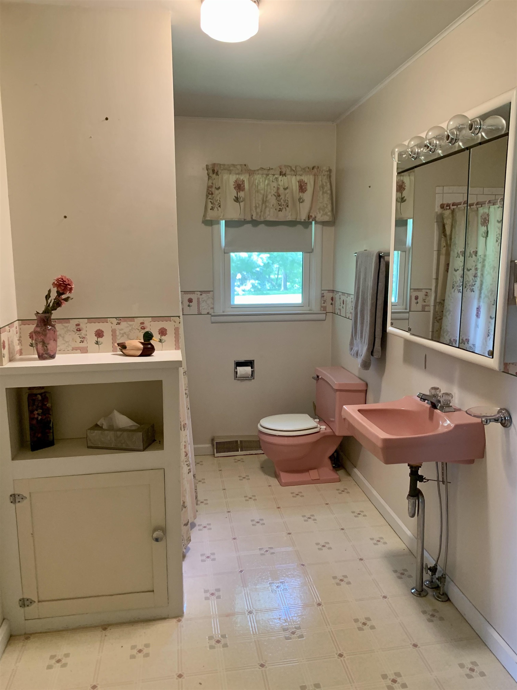 8694 South Creek Road Elizabeth, IL 61028 - Photo 17 of 44 Gallery Image 17
