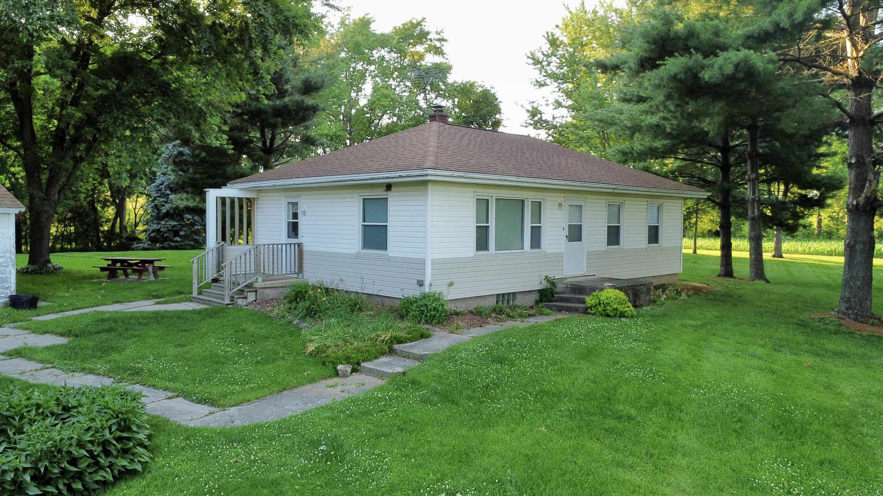 8694 South Creek Road Elizabeth, IL 61028 - Photo 2 of 44 Gallery Image 2