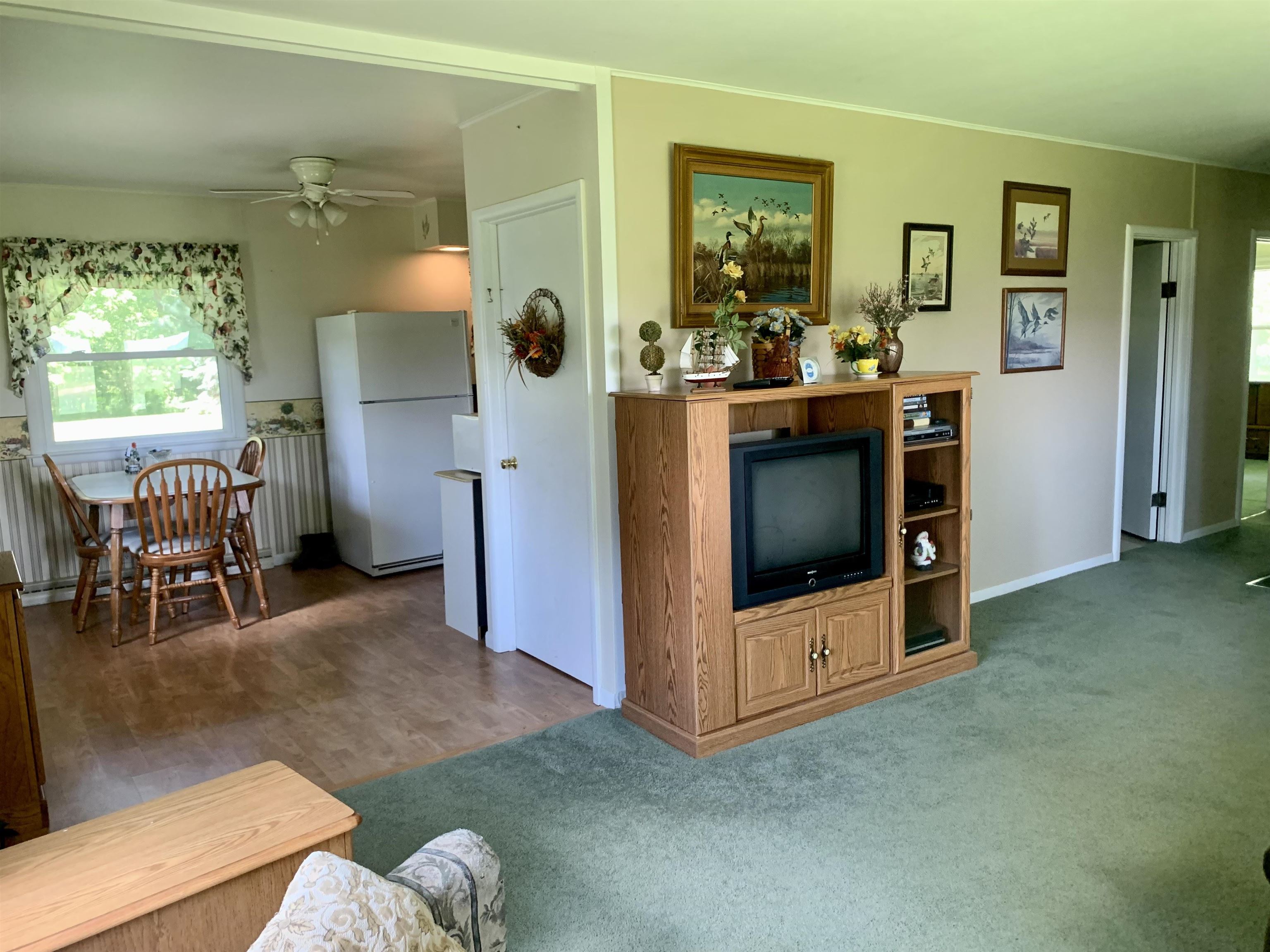8694 South Creek Road Elizabeth, IL 61028 - Photo 7 of 44 Gallery Image 7