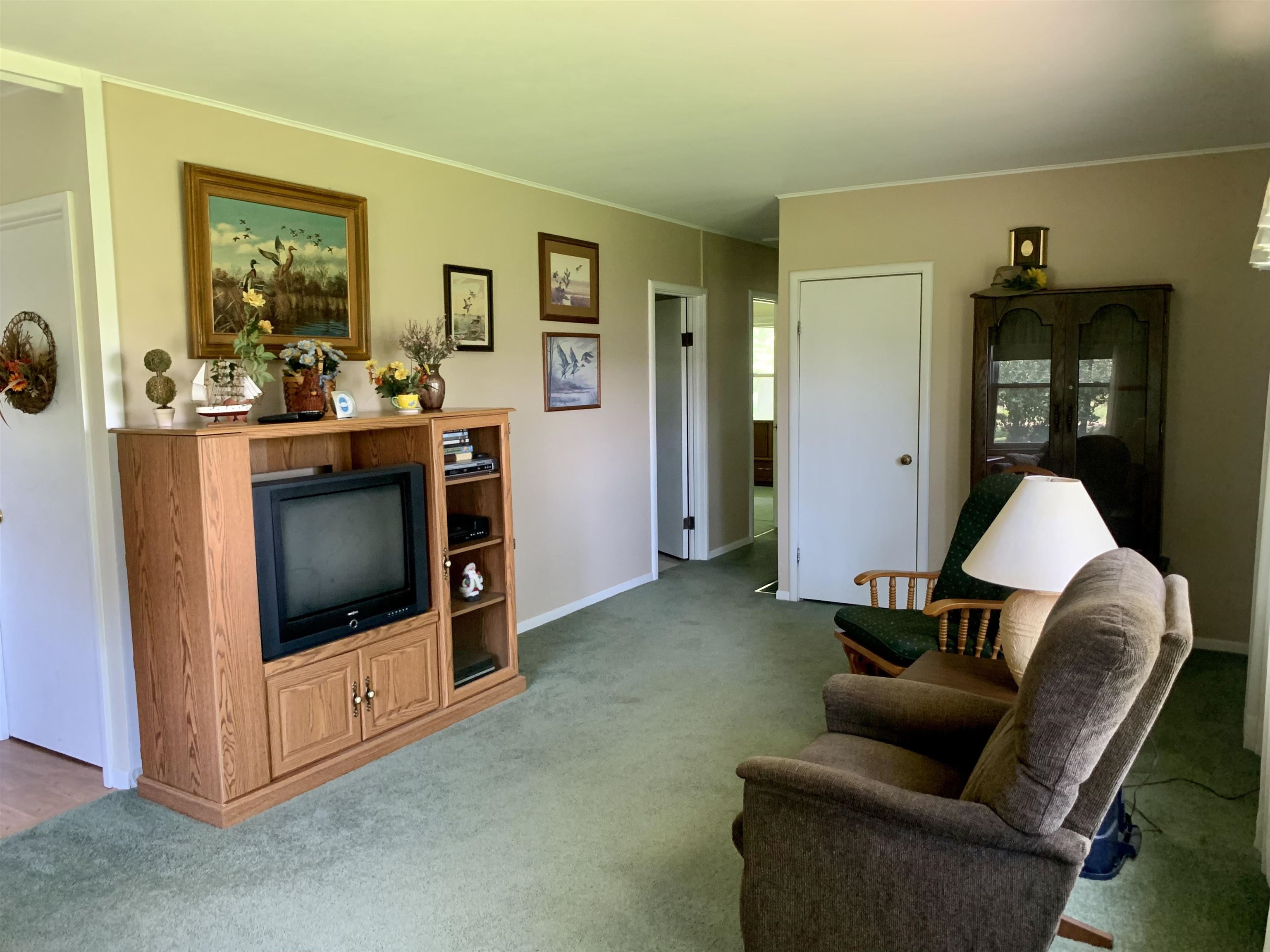8694 South Creek Road Elizabeth, IL 61028 - Photo 8 of 44 Gallery Image 8