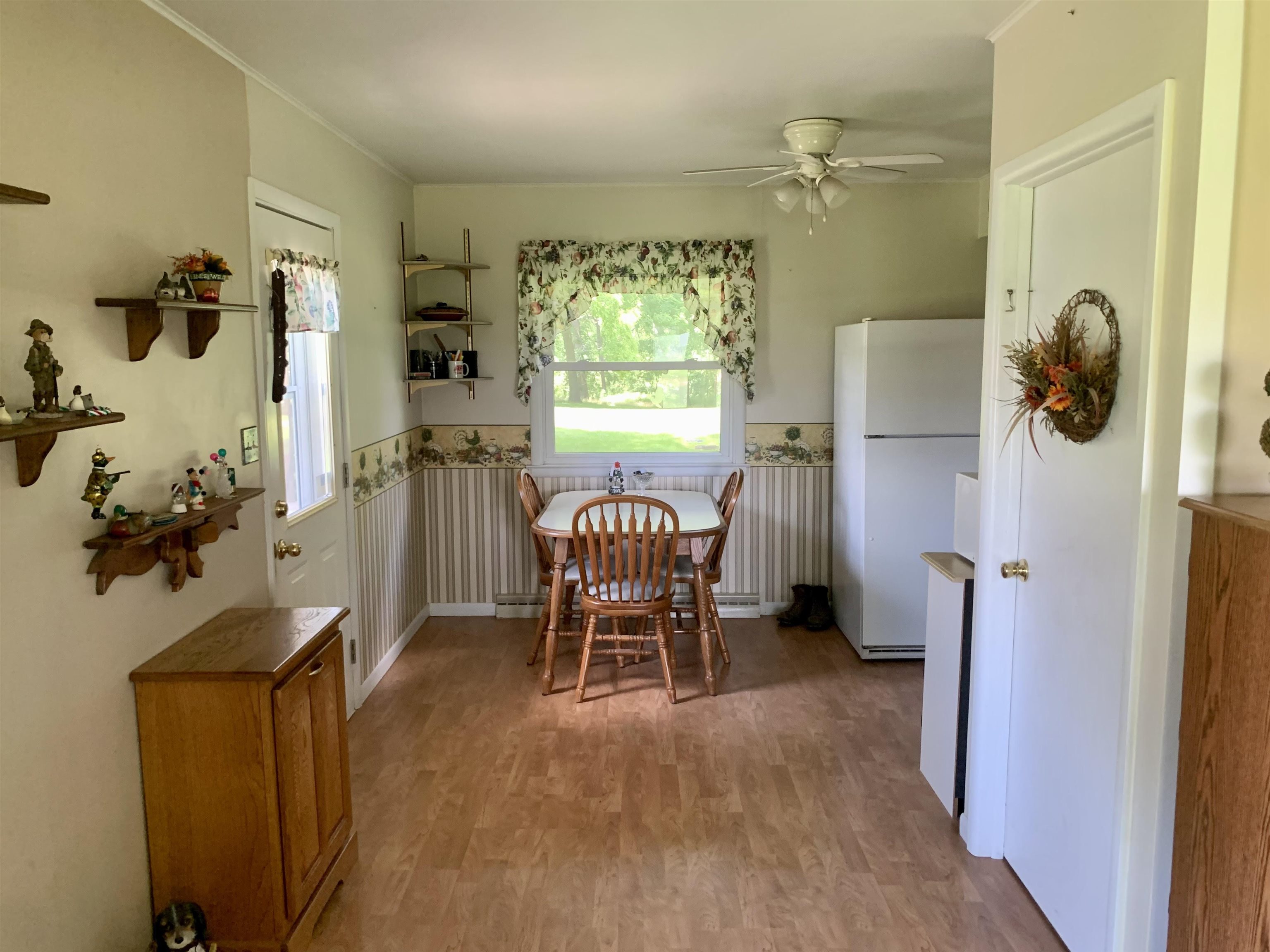 8694 South Creek Road Elizabeth, IL 61028 - Photo 9 of 44 Gallery Image 9