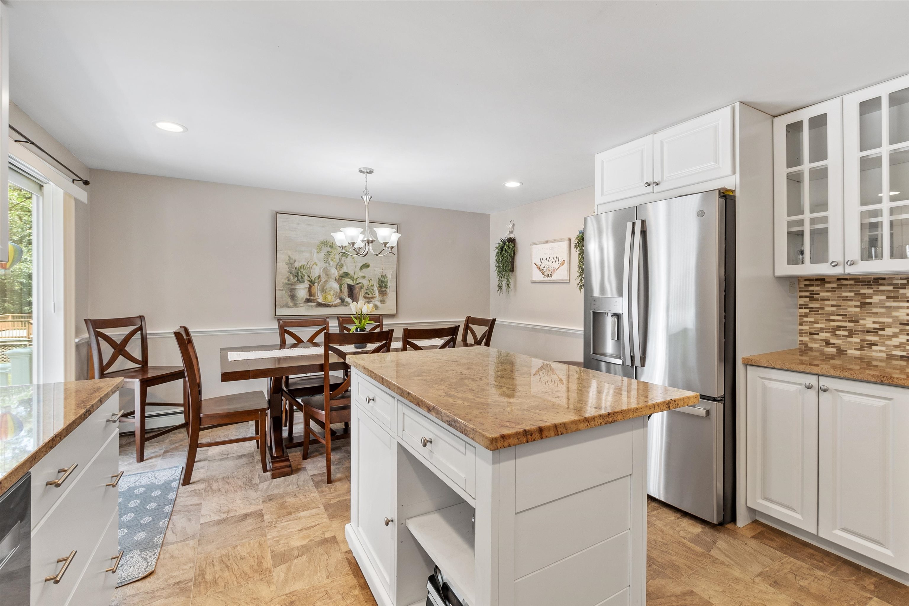 12 B Blueberry Road, Unit 12R Derry, NH 03038 - Photo 14 of 43