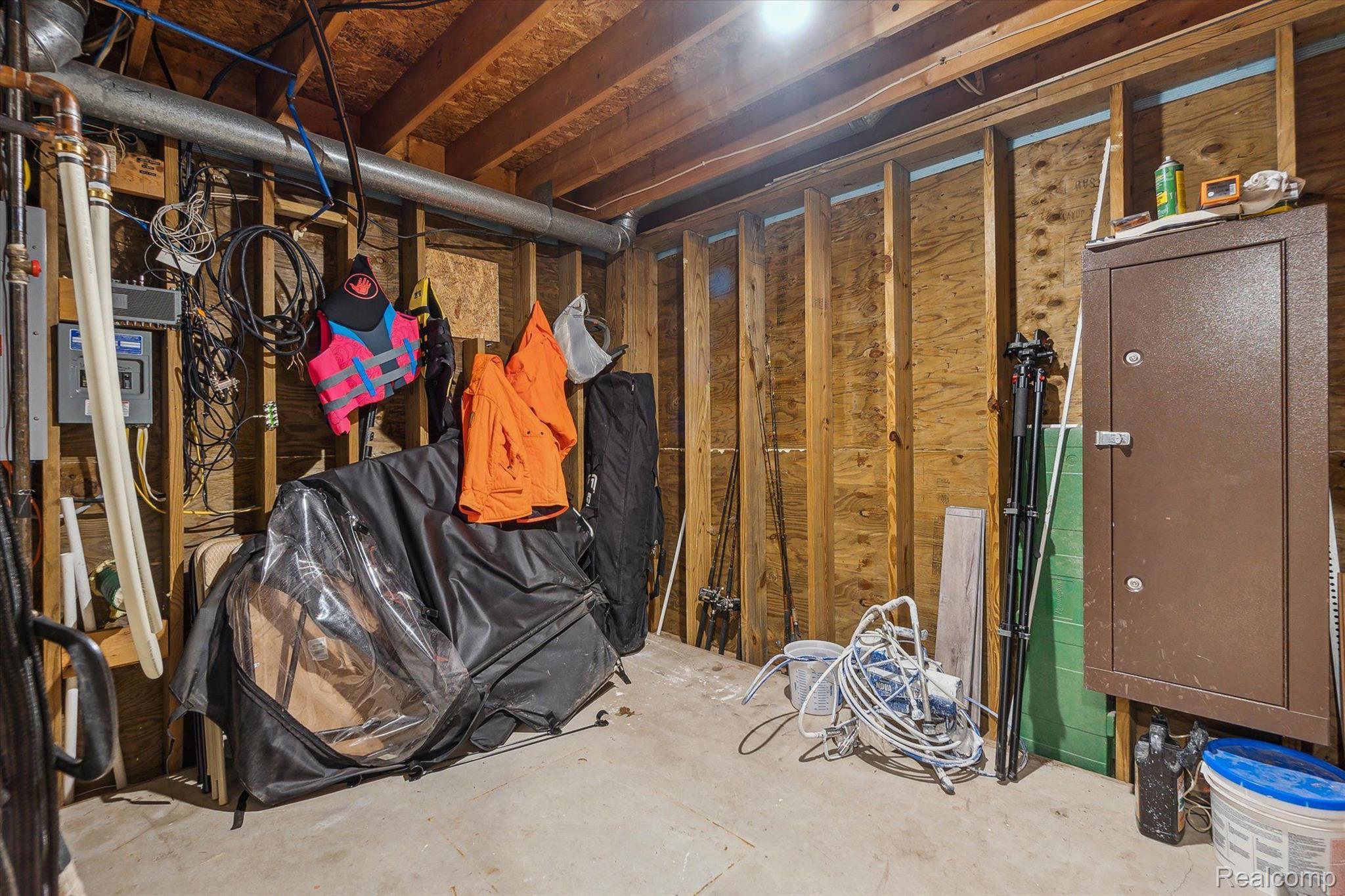 5809 East Allen Road Howell, MI 48855 - Photo 35 of 62 Storage area