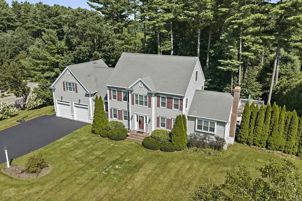 $1,095,000 | 49 Lantern Lane, Pembroke, MA 02359