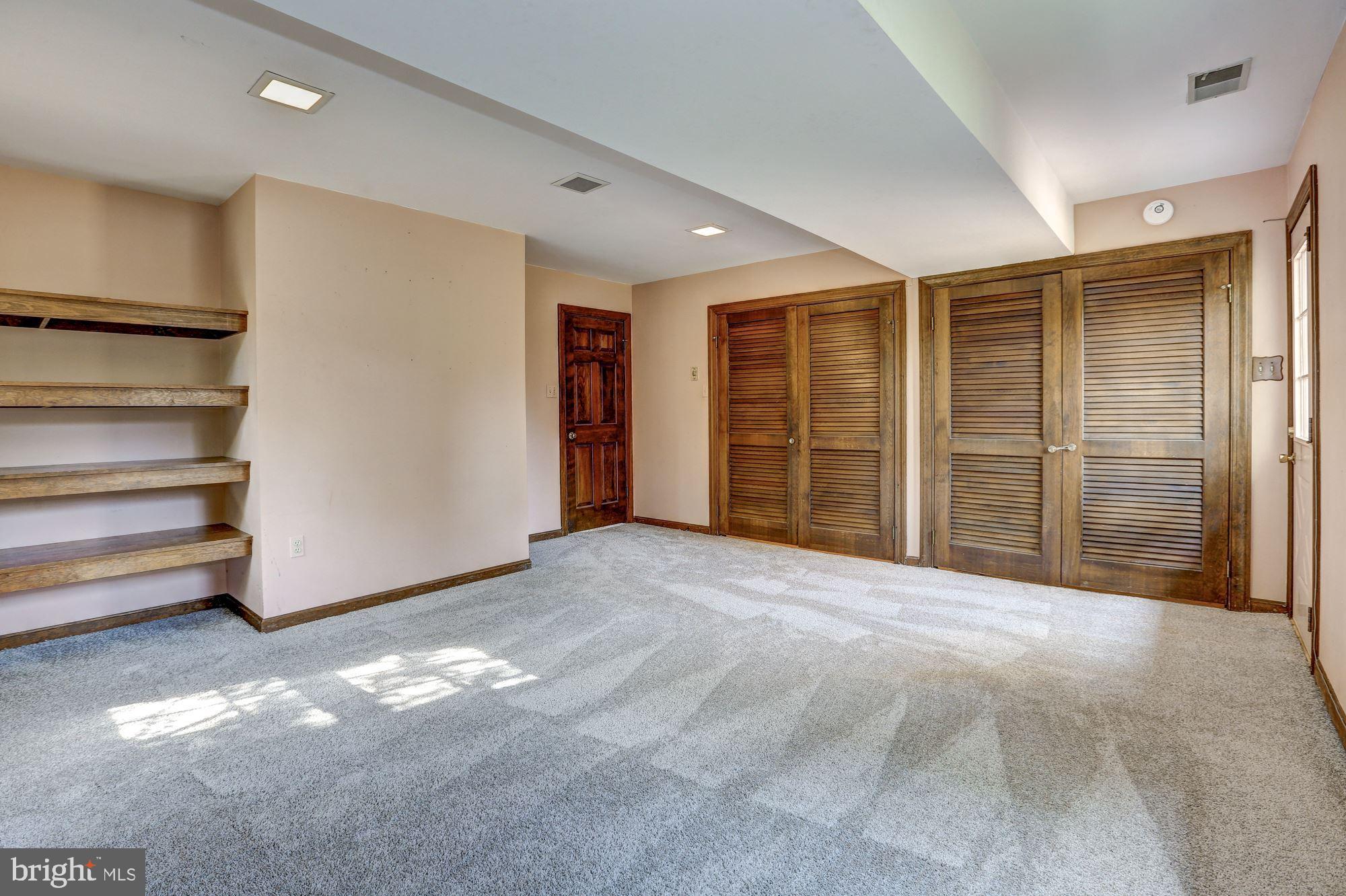 105 Farmgate Lane Silver Spring, MD 20905 - Photo 23 of 49