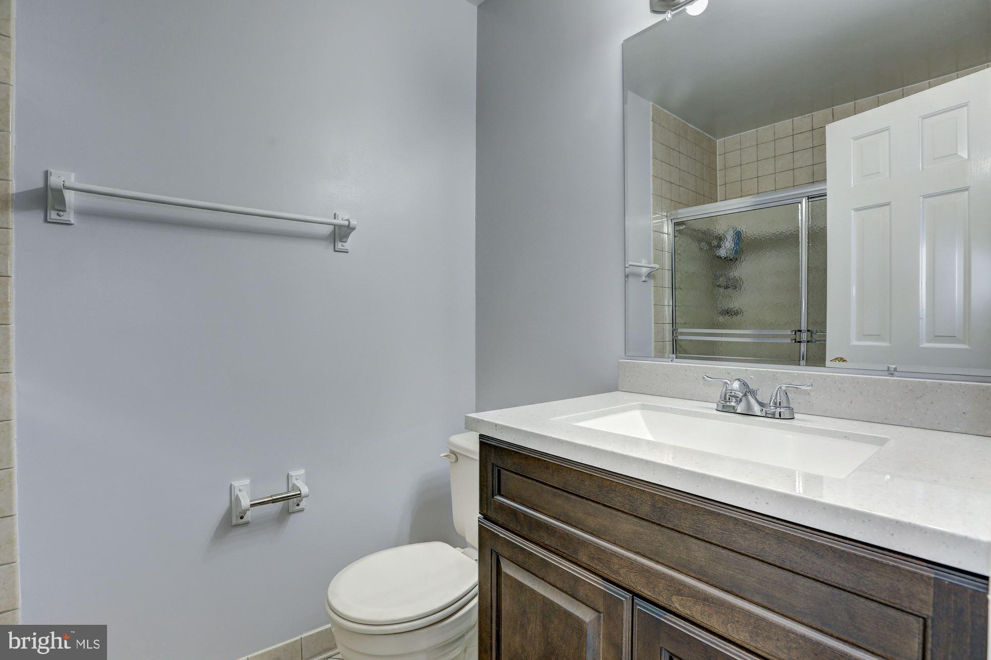 105 Farmgate Lane Silver Spring, MD 20905 - Photo 38 of 49
