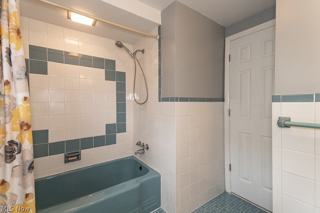 2448 Dysart Road Cleveland, OH 44118 - Photo 30 of 35 Gallery Image 30