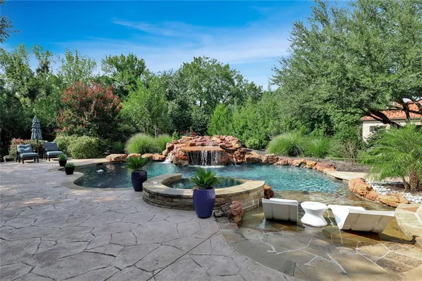 a garden view with sitting space