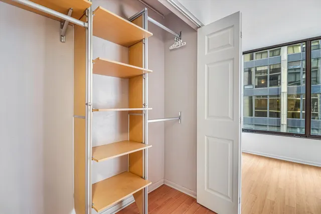 $215,000 | 230 East Ontario Street, Unit 905, Chicago, IL 60611