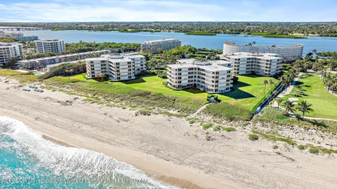$2,895,000 | 2500 South Ocean Boulevard, Unit 1D2, Palm Beach, FL 33480